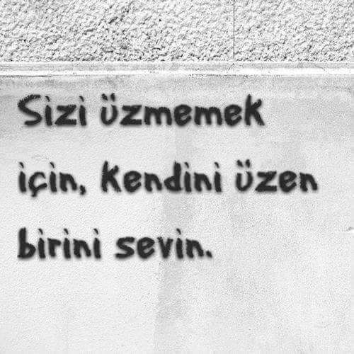 ZuhalAy61's tweet photo. https://t.co/Fq1Nw3GAVI
Söylemem ismini,
Bilir o kendini.
Sakındığım biri var.
#BenimO https://t.co/tXAUNZgDP5