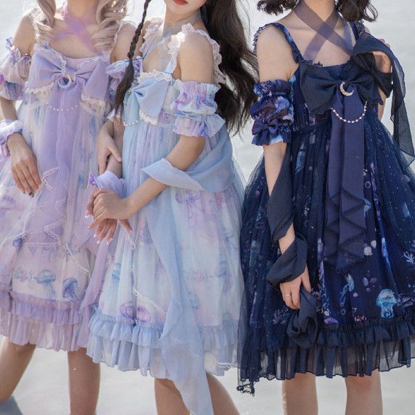 hourlydresses's tweet photo. https://t.co/5kI6wyDTxi