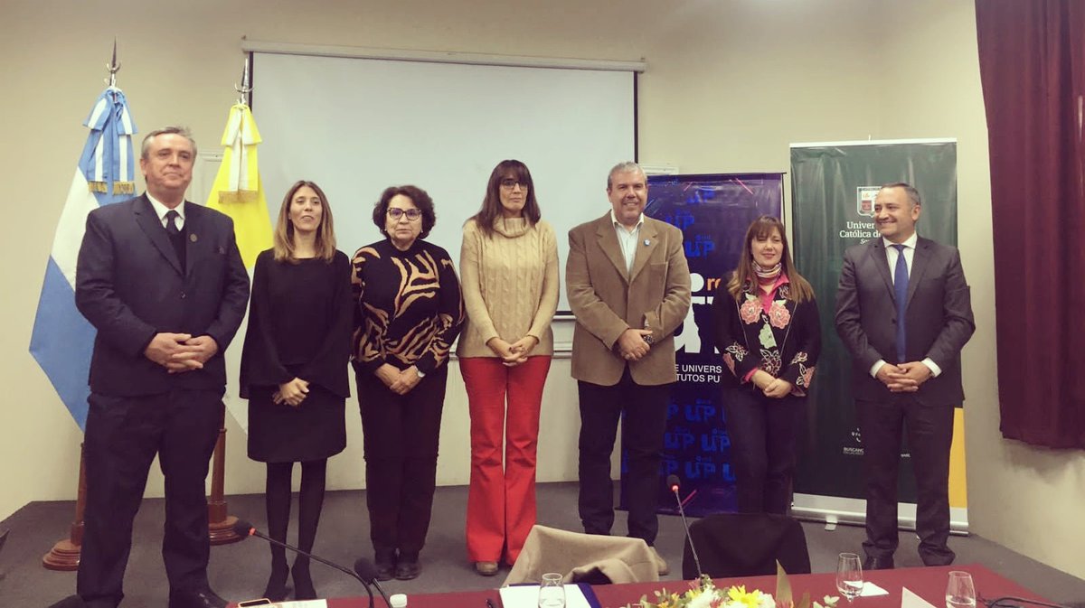 📌 Este lunes el rector de la Universidad Nacional de San Luis (UNSL), Víctor Moriñigo, participó de un nuevo Plenario de la Red de Universidades e Institutos Puntanos (RedUIP).

Durante el encuentro el Rector fue nombrado como el nuevo presidente de la Red 👏👏

#Rector #UNSL