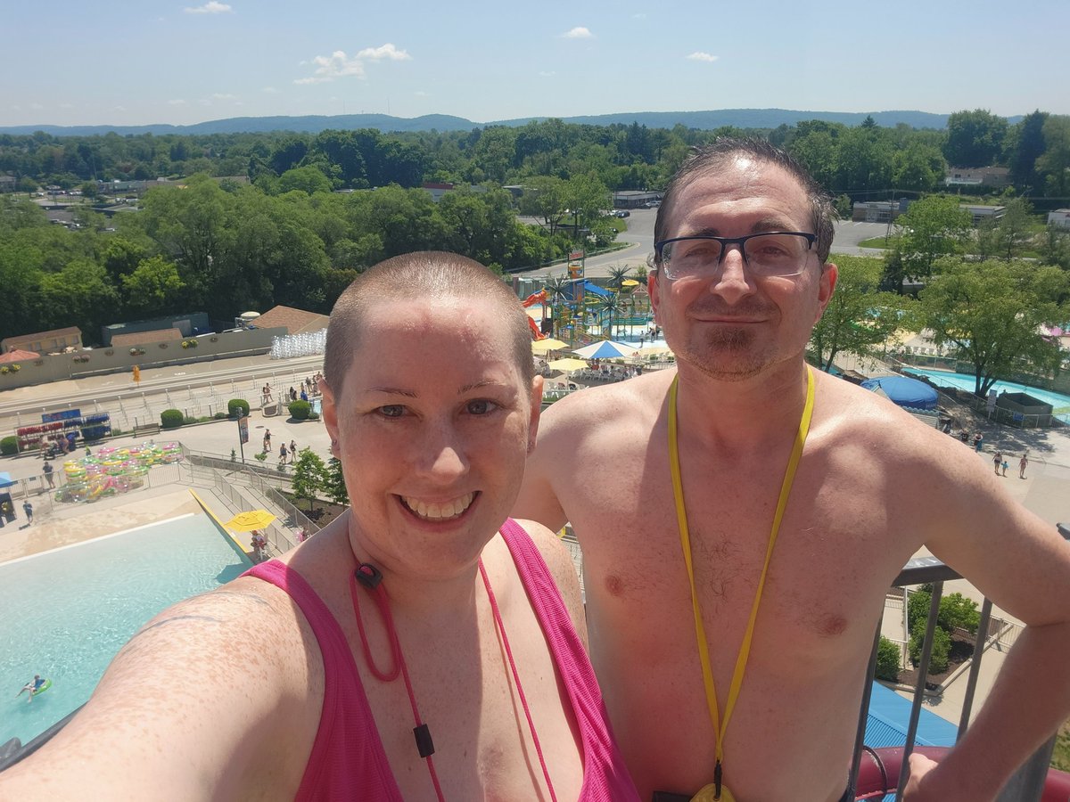 mileycfan4eva's tweet photo. Fun day at @DorneyParkPR with my P.I.C @HollyM686
pic set 3 #dorneypark #funinthesun #sureishot #MemorialDayWeekend #MemorialDay Thanks for a great day #DPBestDay https://t.co/4gWGdSXuIC https://t.co/lSBiL20NIC