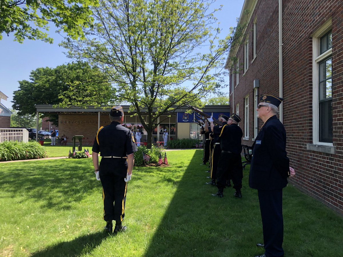 Happy Memorial Day! Today is a day to remember those we lost in service to our country. I had the honor to attend the Pleasant Ridge as well as the <a href="/cityofberkley/">City of Berkley</a> Memorial Day ceremonies 🇺🇸  #NeverForget