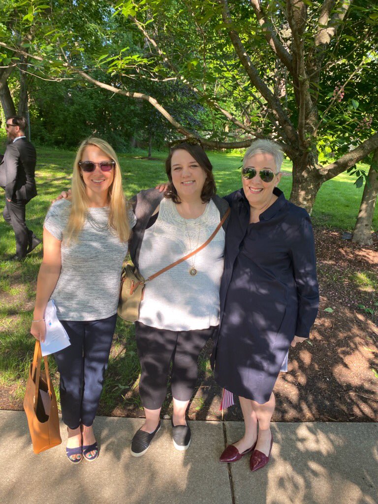 ReginaforRep's tweet photo. Happy Memorial Day! Today is a day to remember those we lost in service to our country. I had the honor to attend the Pleasant Ridge as well as the @cityofberkley Memorial Day ceremonies 🇺🇸  #NeverForget https://t.co/wsTkabQMoK