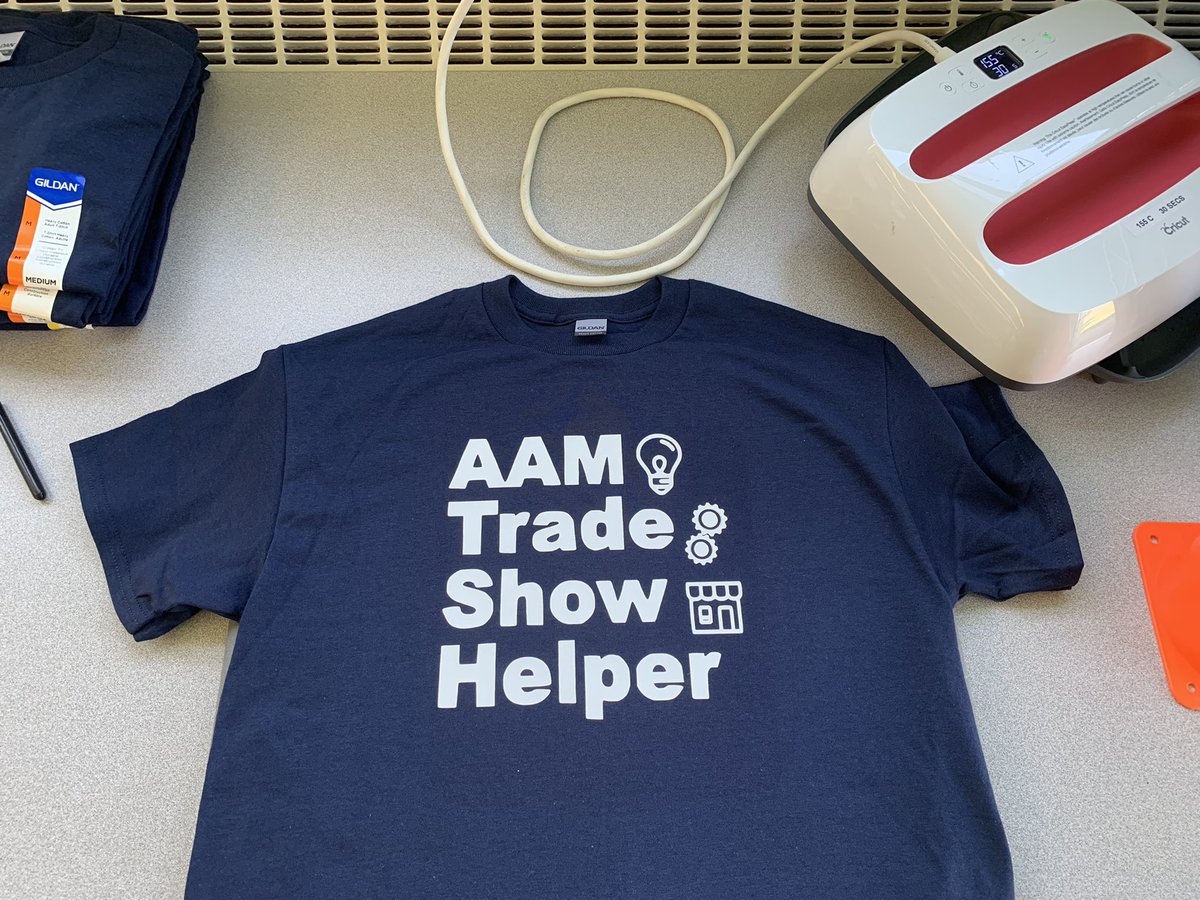 Some finishing touches for Trade Show 2022 <a href="/AllanAMartinPS/">Allan A. Martin</a> Our main event takes place this Wednesday June 1st - our first in person show in three years!!! So proud of the efforts and energy of our grade 8s!!! Updates to follow:) <a href="/PeelSchools/">Peel District School Board</a> #Entrepreneurship #peel21st