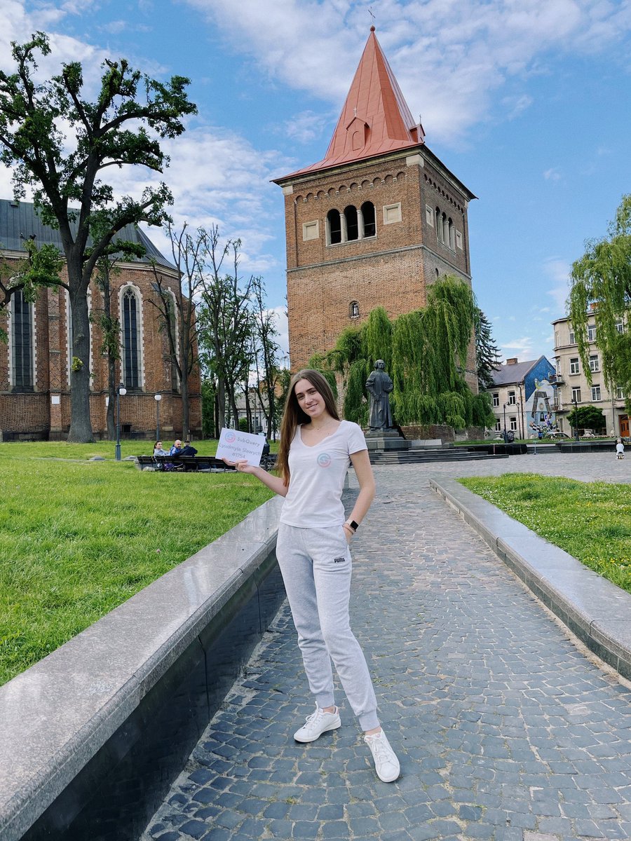 slawych's tweet photo. With love from Ukraine🫶🏻🇺🇦
My native city Drohobych 💙💛
My discord name: Lyudmyla Slawych#1754
#nextfrontier #SubqueryMay
@SubQueryNetwork https://t.co/DjJI5FlLxw