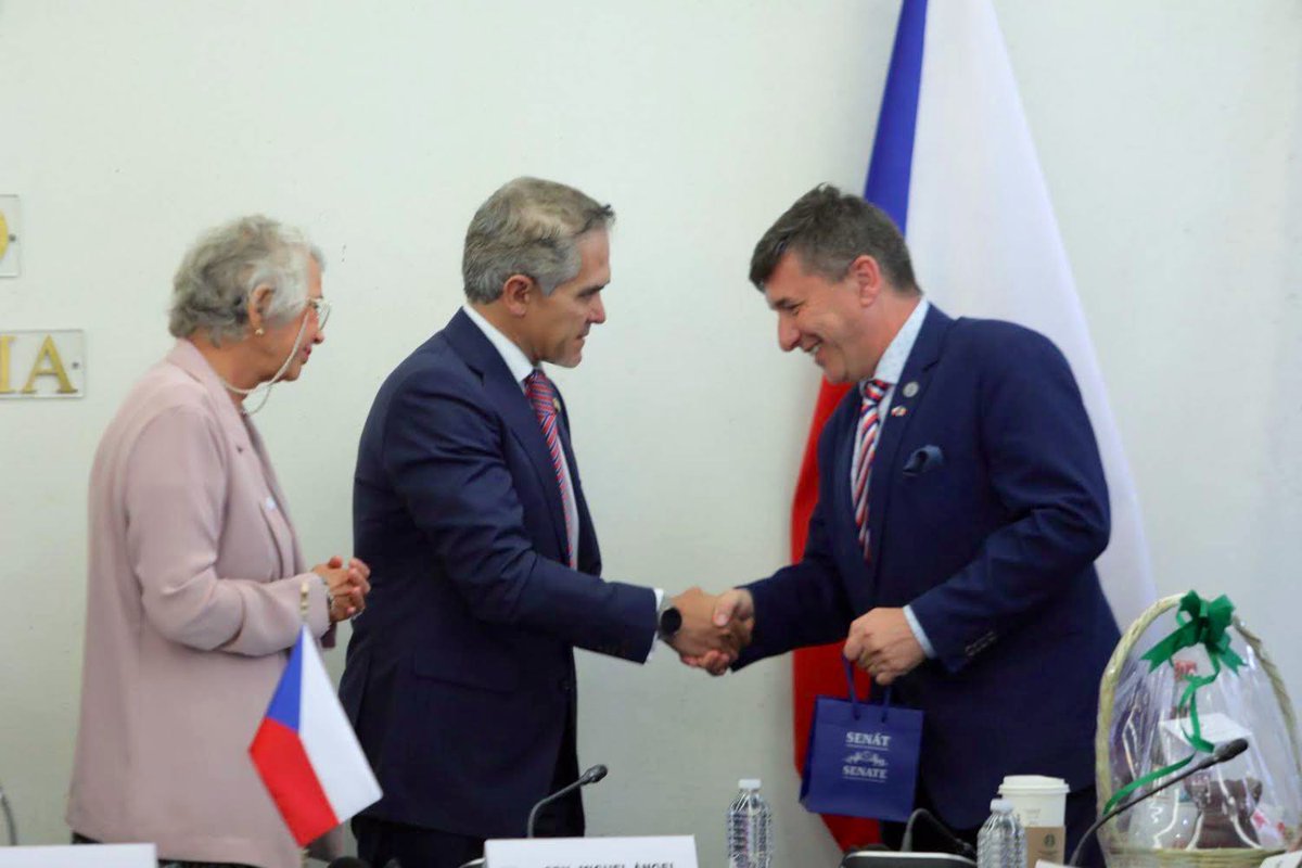 Miguel Ángel Mancera tweet media