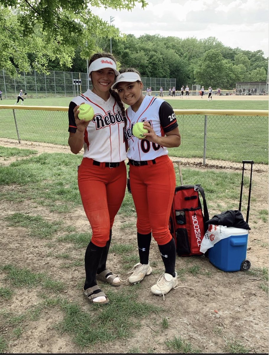 maliajanuary_'s tweet photo. 💣 squad this weekend!! Went yard w my girl bella https://t.co/ulWkq5l7GQ