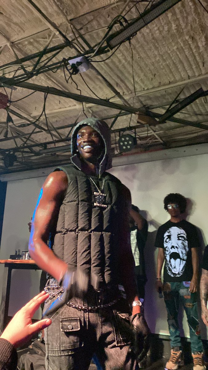 draudt_james's tweet photo. @lanceyfouxx in Houston last night https://t.co/Kp2aAV5eue