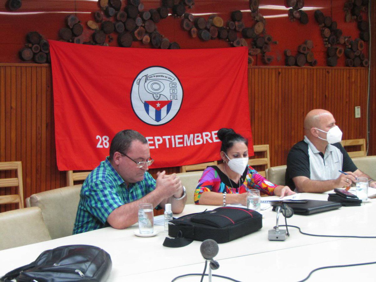 GHNordelo5's tweet photo. Culminó visita integral a la provincia de Pinar del Río. Los pinareños trabajan con esmero en el proceso de revitalización y fortalecimiento de los #CDRCuba #Cuba #SomosDelBarrio https://t.co/8DQAs1UH0K