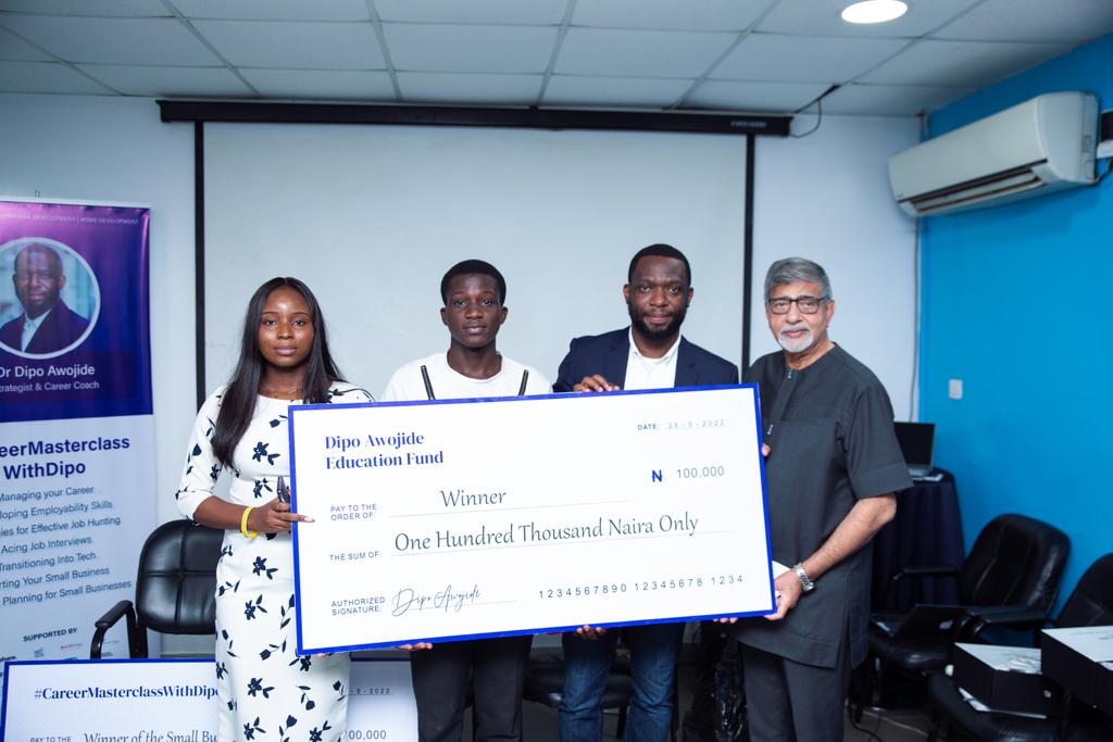 JoeAdebayo2's tweet image. At the just concluded #CareerMasterclassWithDipo I emerged as the Winner of the Dipo Awojide Education Fund,

Many thanks to @OgbeniDipo for this amazing initiative.