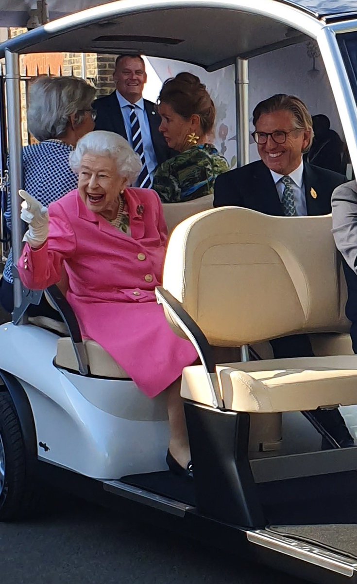 A week ago the #RHSChelsea Flower Show started. It was so much fun for so many people! Such a shame it is all over…. See you all next year. <a href="/the_rhs/">The RHS</a> #garden #ChelseaFlowerShow