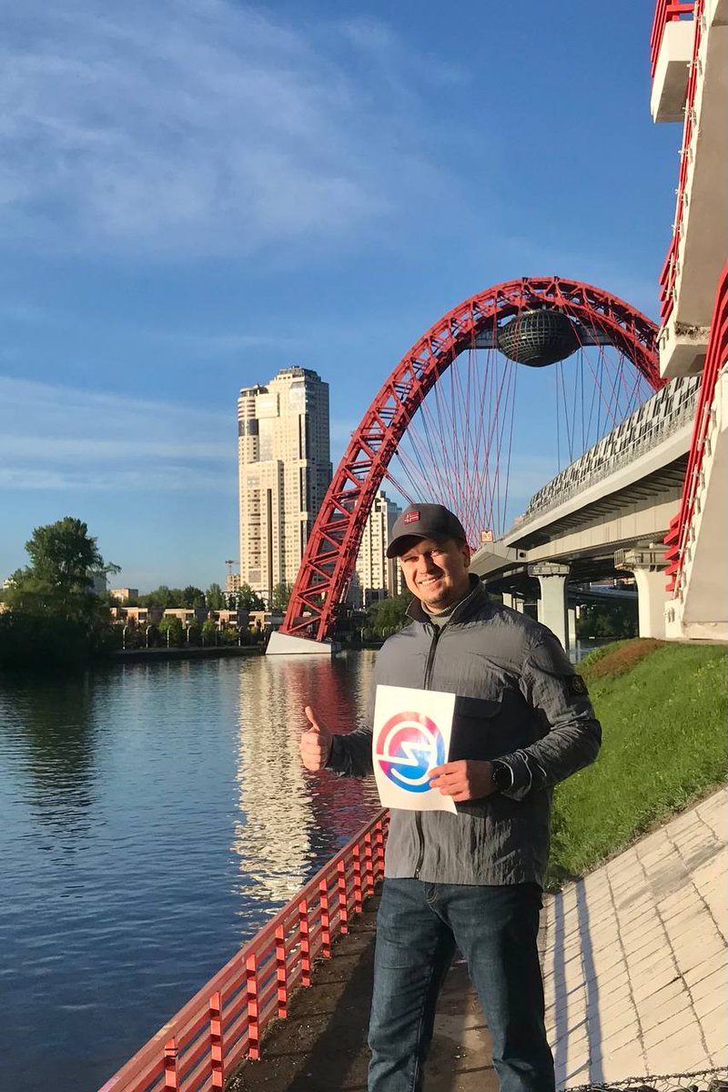 AlexeyHolodok's tweet photo. Together with @SubQueryNetwork at the main attraction of the city of Moscow, the Moskva River and the Zhivopisniy Bridge.
I'm really looking forward to the opening of the glass sphere upstairs.
hholodok#3719
#nextfrontier #SubqueryMay https://t.co/1ZKdrM1sfA