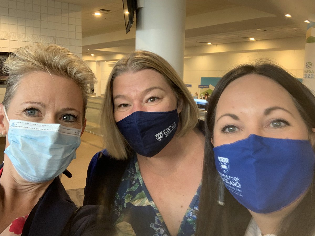 Amy Baker tweet media