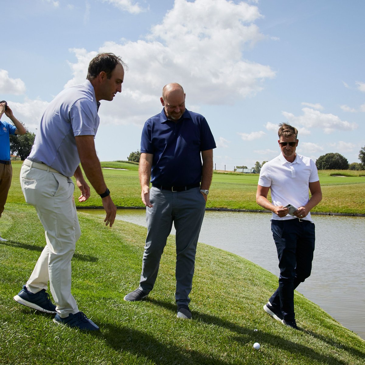 RyderCupEurope's tweet photo. Taking in @marcosimonegolf ⛳ https://t.co/8iq2ThJwSg