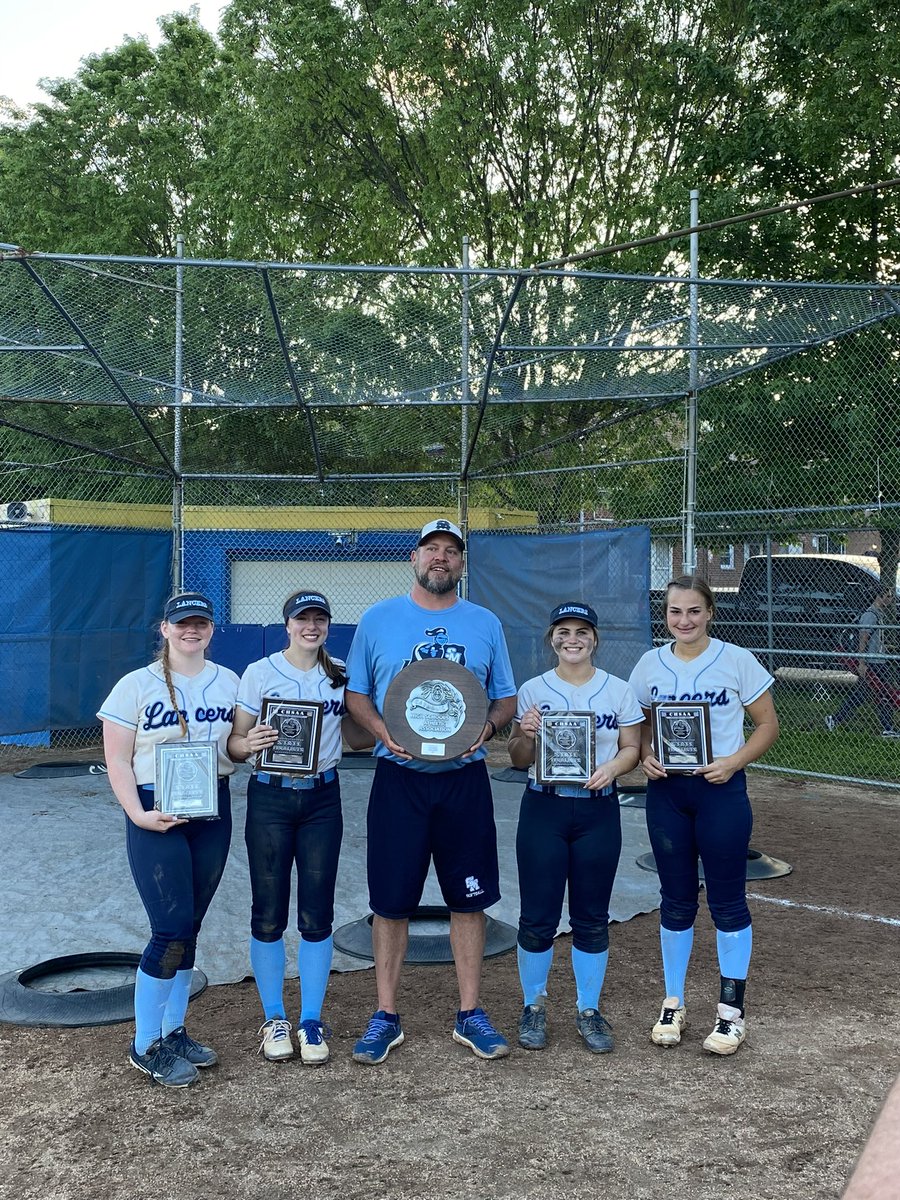 Thank you to the St. Mary’s softball program for the past 4 years. It was such an amazing experience and I couldn’t have asked for anything better. Finishing as State Finalists is  almost the best way to go out… #15 signing out 💙