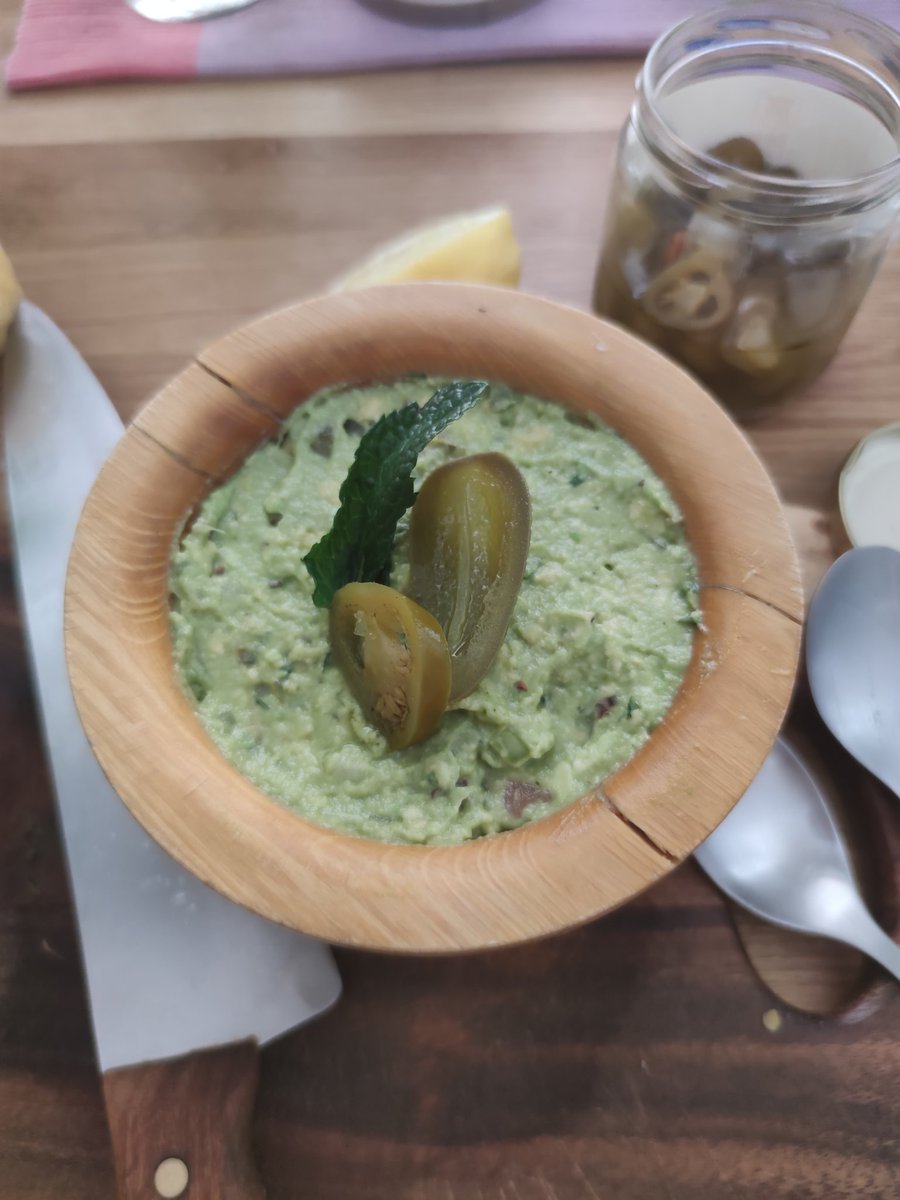 daniloopeezz's tweet photo. Lo bien que cocino y me lo como siempre solo 🥑 https://t.co/a62FxhPWlk