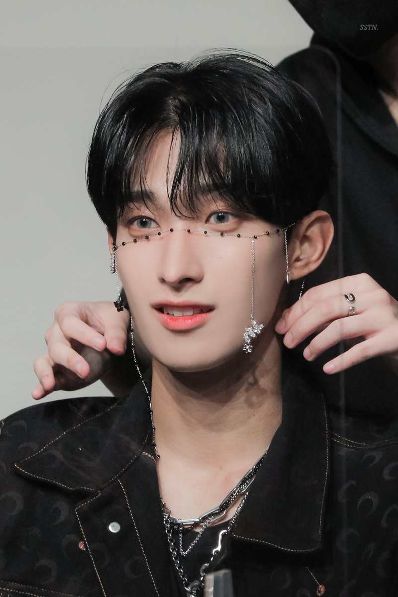 sistine0218's tweet photo. 220530 #도겸 

마지막 사진은 흔들렸는데 예쁘긴 예뻐서ㅠㅠ https://t.co/hcSI1sqyrt
