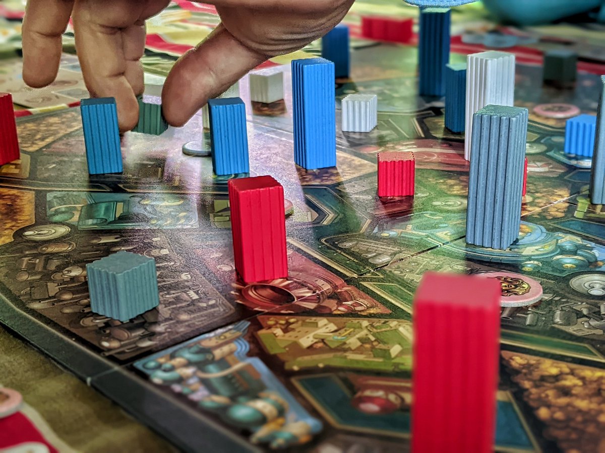 Rand. Still. tweet media