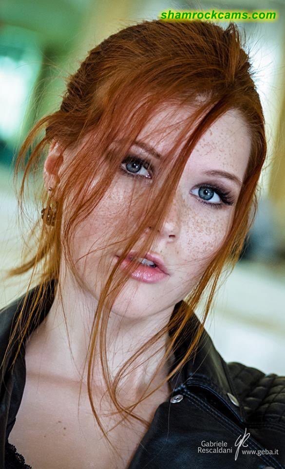 FrecklesGlow's tweet photo. Like and retweet if you love her! #redheads #redhead #redhair #ginger #redheadbabes #babe #freckled #freckles #PrettyWoman #Irish #cute #camgirls #liveChat #RedHeadsAreBeautiful #gingerbabes #sexyredheads #frecklesglow 🍀 https://t.co/ZZkiMj2ESI ❤️🌹 https://t.co/Fda0InsuwY