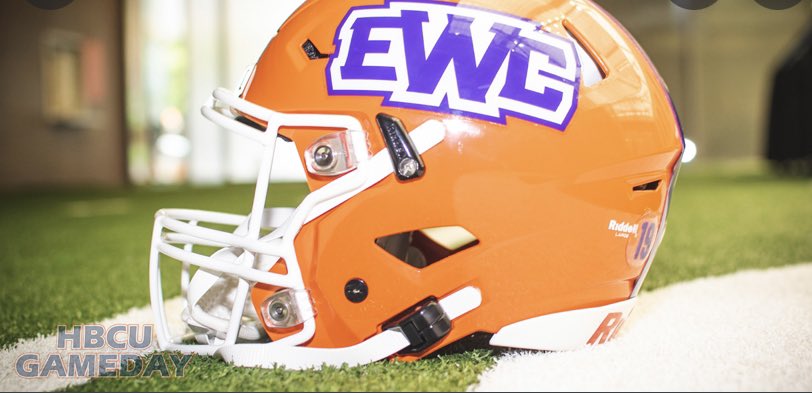 rodgers_quincy's tweet photo. Blessed and Honored to say that I have received my first offer and HBCU offer from The Edward Waters University 🐅🟠🟣@Toriano81 @BrianJenkinsSr2 @VBFootball @JonSantucci @Andrew_Ivins https://t.co/HZYS3vkSkn