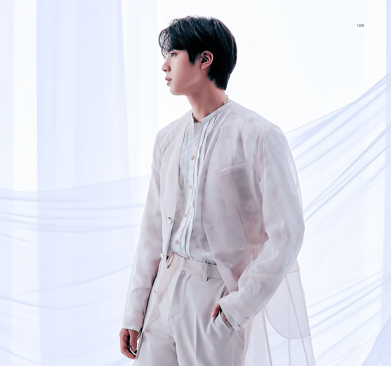 FUBDH7FaAAAt8L7?format=jpg&name=large