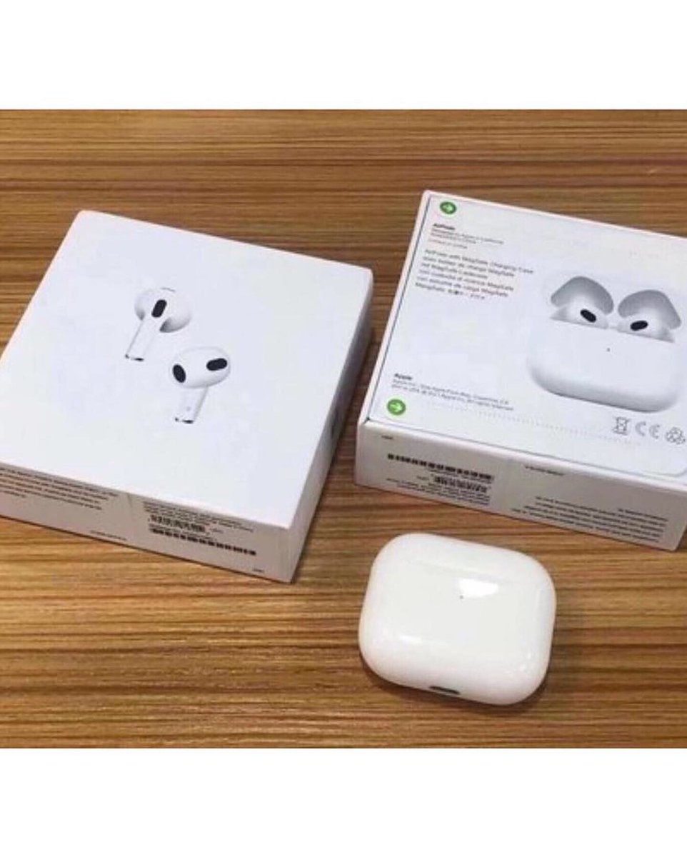 4kstore4's tweet photo. Airpods 3 🔥
 😉 سماعة'' #Airpods3 "أفضل نسخة مطابقة للأيربودز الجيل الثالث الأصلية وبجودة ومواصفات قوية"
Semi original
مختومة جوا وبرا
السعر 10000 نهائي
_
للطلب :
اتصال او واتساب -DM
0121238468
يتوفر توصيل داخل الخرطوم #Sudan #Sudanese #SudanCoup #SudanNews  #السودان #السوداني https://t.co/aOuMN4lRi9