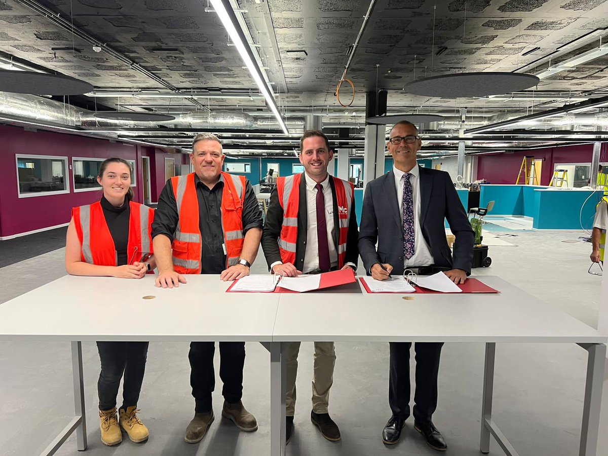 PeterMarsh_PMC's tweet photo. Smiles all round - practical completion of our @TLevels_govuk project on the first floor of @Be_HSDC with @weareWDI - furniture to now install and final snags to clear @TomCawte14 @ben_neville17 @michaeljgaston #shapingplaces https://t.co/aHaPDviAJG