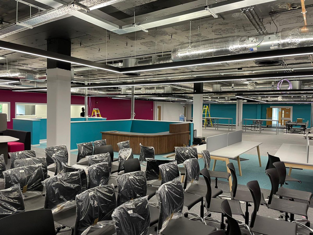 PeterMarsh_PMC's tweet photo. Smiles all round - practical completion of our @TLevels_govuk project on the first floor of @Be_HSDC with @weareWDI - furniture to now install and final snags to clear @TomCawte14 @ben_neville17 @michaeljgaston #shapingplaces https://t.co/aHaPDviAJG