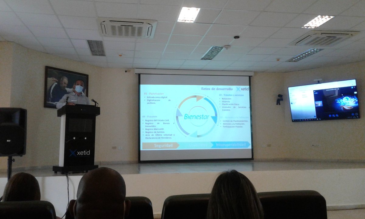 Raciel Garrido: Plataforma Bienestar. Hoy con nuevos retos de desarrollo queriendo llegar a cada cubano. Feria XETID 2022.
<a href="/finanzasprecios/">Ministerio de Finanzas y Precios Cuba</a> <a href="/FrankTrujilloC/">Frank Trujillo Contreras</a> 
<a href="/XETID2/">XETID</a> #InformaticaCuba #VamosConTodo