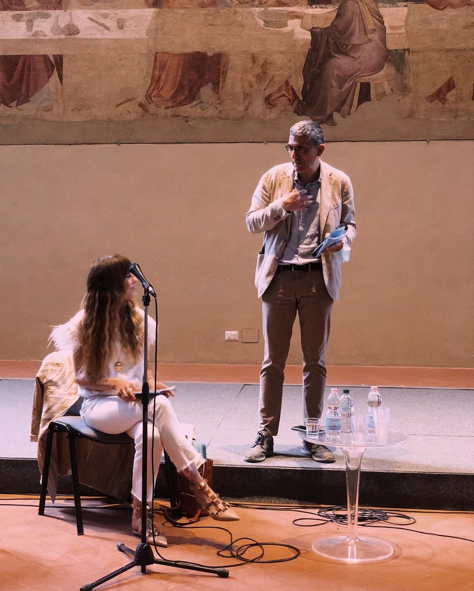 premiorezzori's tweet photo. Grazie a Sara, Alice e Sofia di #Parentesi - un progetto nato dal @PortoStorie - che hanno presentato insieme a #ChiaraTagliaferri il loro documentario “Atipico”. È stato emozionante ascoltare le storie #atipiche presenti nel loro lavoro. Un grazie speciale a @santacroceopera https://t.co/EiOifUednh