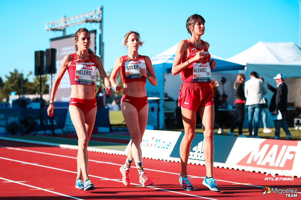 😍 Nuestros Champions en Francia 😍

La Copa de Europa de 10.000m, desde dentro
❤️ #EspañaAtletismo #PasiónPorCompetir ❤️

Por <a href="/MiguelezTeam/">Miguelez TEAM</a> 👉🏽  bit.ly/3O16v2b