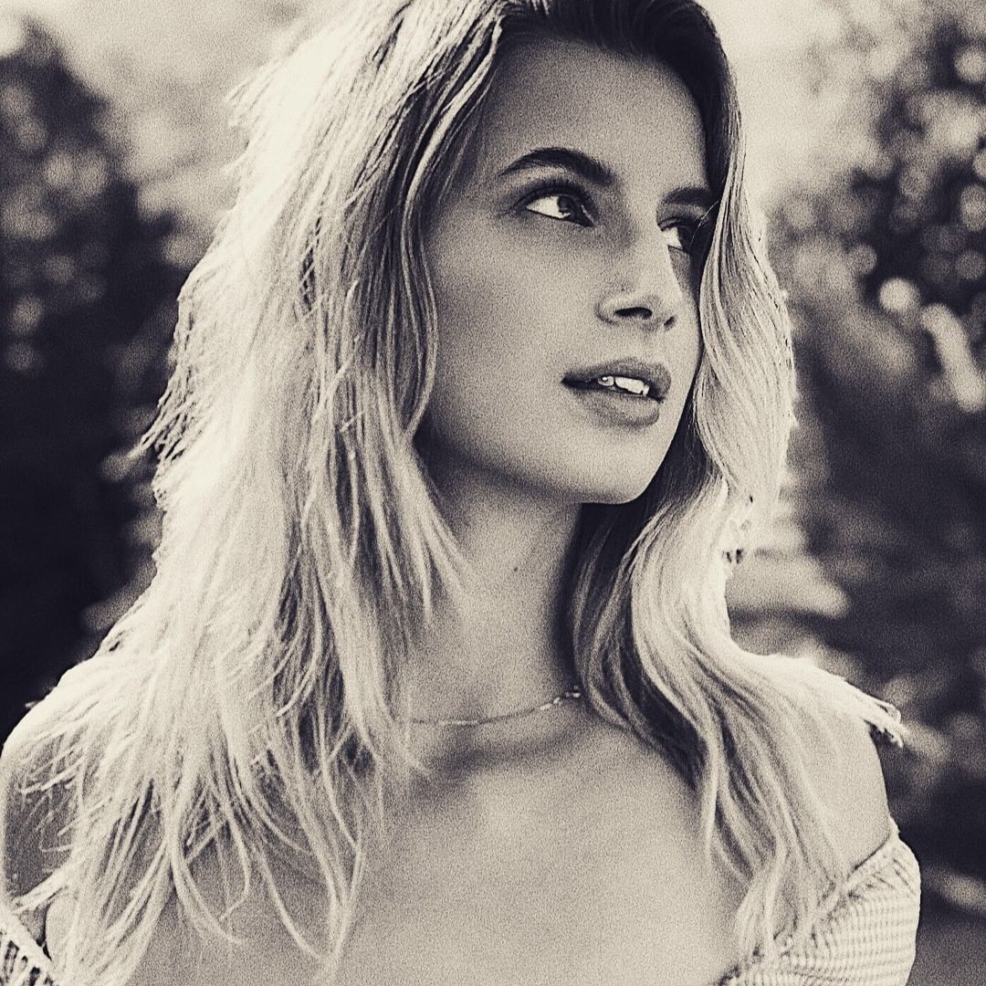 Heidiweber00's tweet photo. Wise men learn by other men's mistakes; fools by their own. https://t.co/hVZOJFCUJo