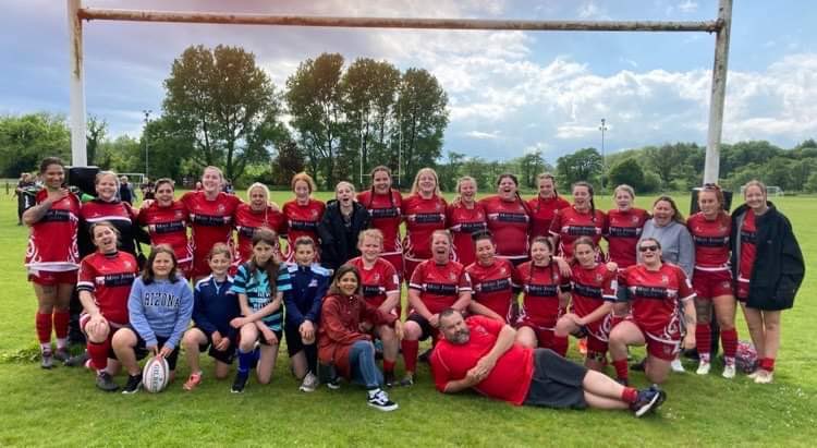 PembrokerfcP's tweet photo. That’s a wrap on the fixtures front. 

Final Game of the Season for the Panthers family. What a day it was.

A 54-7 win against Tondu Cwmafan Womens Rugby Team.
Thanks again to Tenby United RFC for the hospitality. 

#ladiesrugby #womensrugby #panthers #thebigredbus #pembrokerfc https://t.co/F0V7RgkO5L
