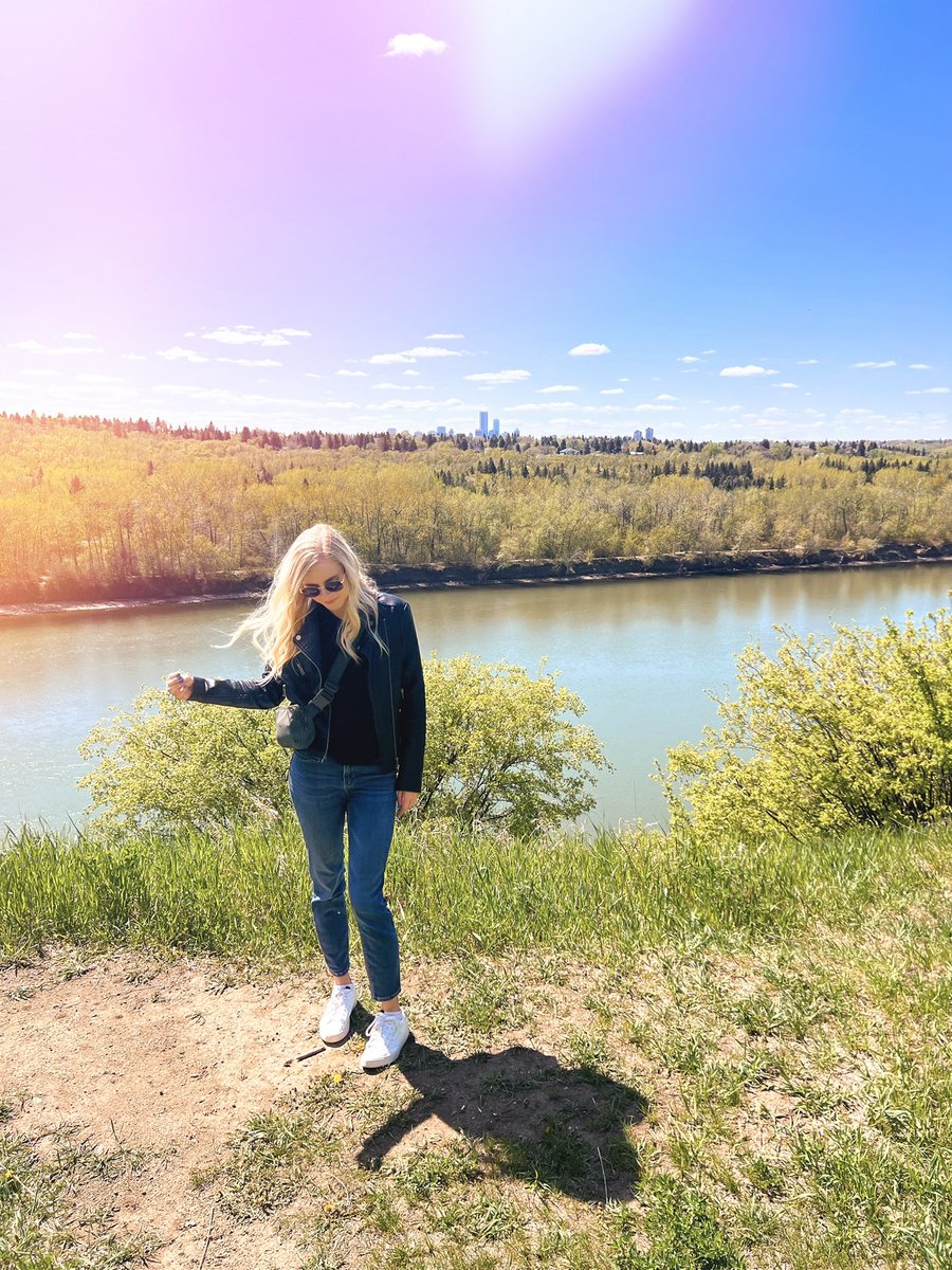 jessstokesmusic's tweet photo. Filming my music video this weekend for my song breathinβ underwater! And Iβm super stoked! Please pray for warm sunny weather!! @CityofEdmonton #rundlepark #edmonton #musicvideo #localmusic https://t.co/WPjjz2o0uA
