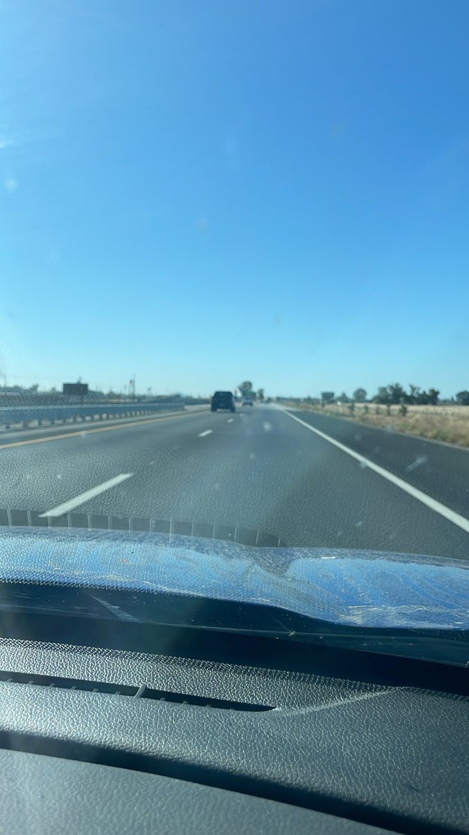 CalStateCISO's tweet photo. Headed to @Fresno_State in light holiday traffic 🤞🏻on next stop of #csutour half hour out!! @amichaelberman at the wheel! https://t.co/IhnMED8Bzl