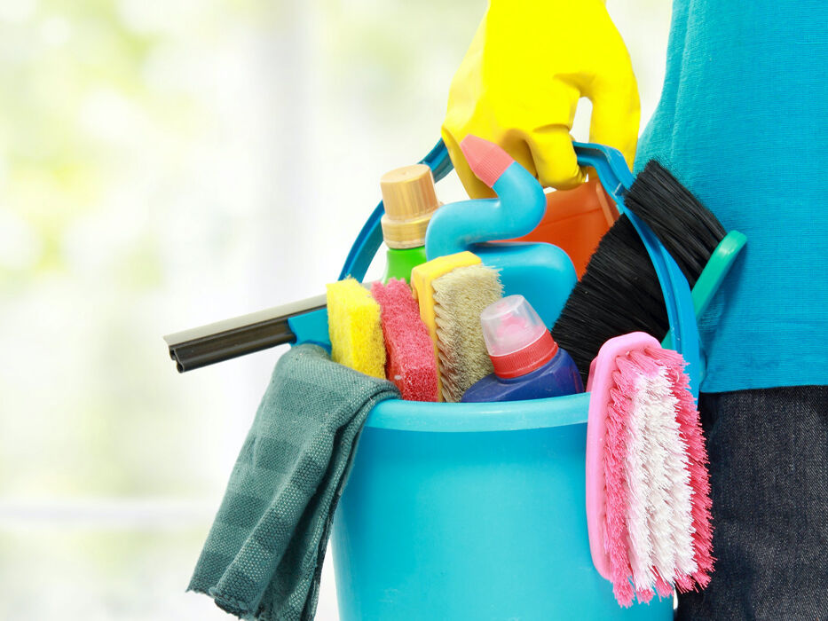 GroveRealty's tweet photo. 🚰 Keeping your space clean will make your home feel inviting and move-in ready

A potential buyer will be suspicious of a home that doesn’t feel clean. 

☎️ Please give us a call.
🌎 https://t.co/fiVCfrrM0A

Your Local South East Florida Real Estate Specialist.

#realestate https://t.co/SCQEasxF4l
