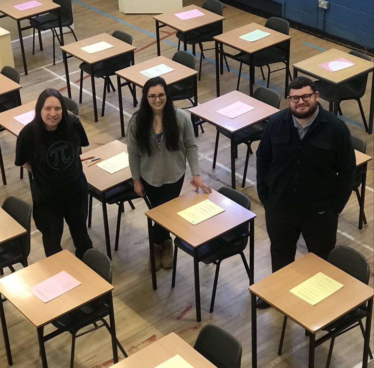 MaynoothUni's tweet photo. Tune into Brainstorm on @RTEOne tonight from 8.30PM and join David Malone &amp; Hazel Murray from @MU_MathsStats who will discuss whether Leaving Cert maths questions have gotten harder or easier

@RTEBrainstorm | @MU_Hamilton https://t.co/nGJKyQg5Me