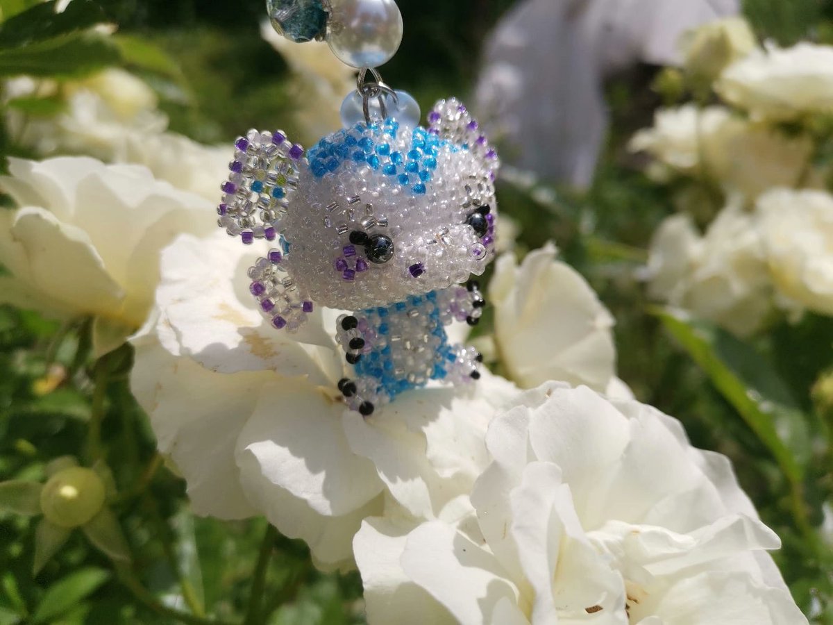 Hell_arred's tweet photo. The next spring dragon is a Blue Rose. 
Probably, while it's my favorite)

#handmade #beads #beading #Flowers #dragons #Dragon https://t.co/HPBB9qjvHU