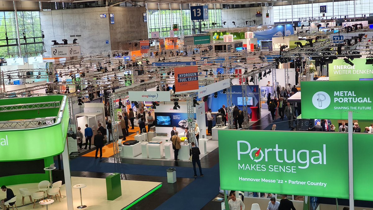 Weiter mit Wasserstoff tweet media