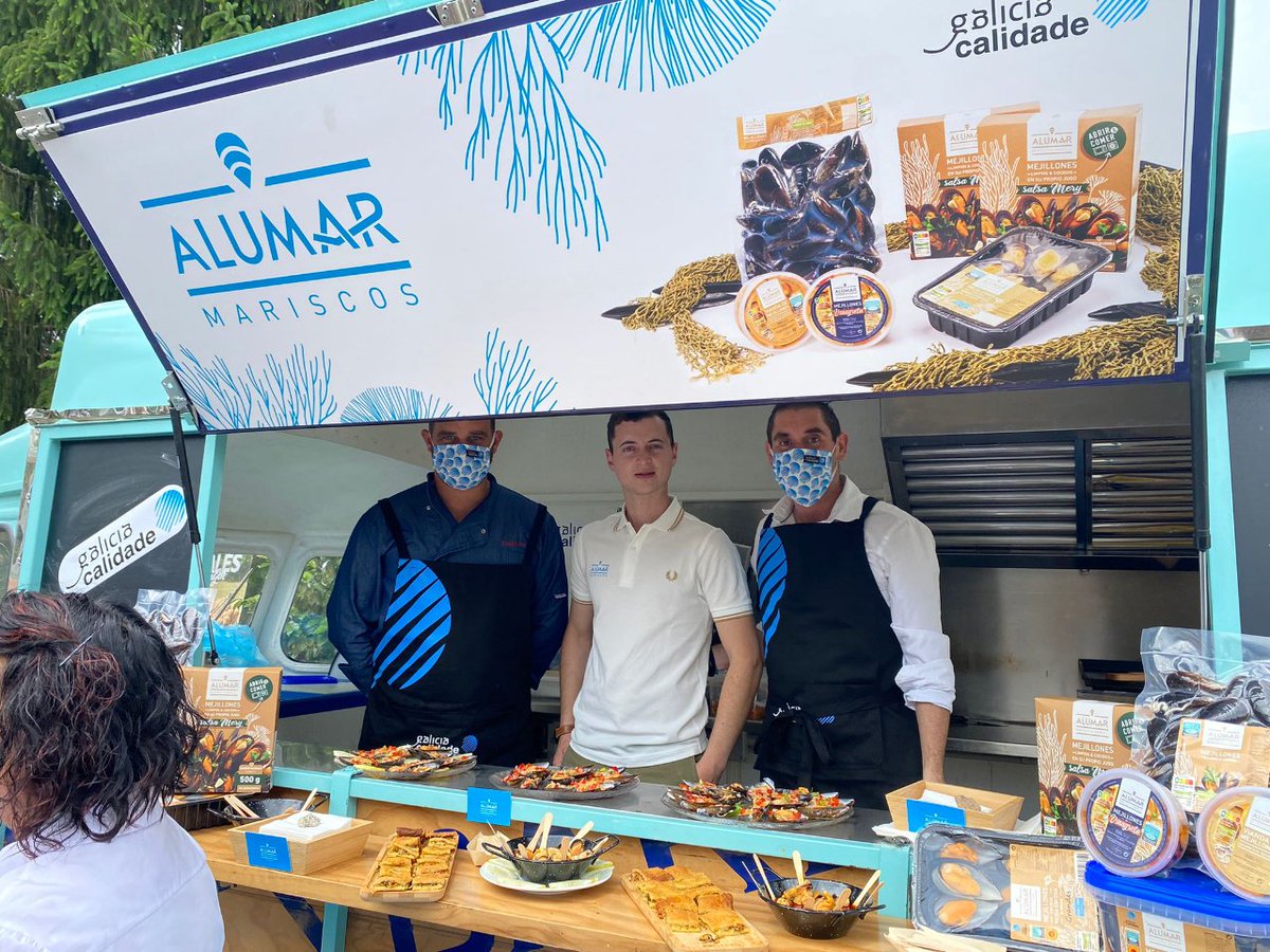 GaliciaCalidade's tweet photo. 🍽️ #MariscosAlumar está presente no 'Evento de Presentacion Proveedores Principais - Iberuzi' mostrando a calidade dos produtos galegos, e dos que ademais contan co selo de @GaliciaCalidade
📍@RevelPazo
📸 Deixámosvos unhas imaxes da presentación e degustación #MariscosAlumar https://t.co/PhVrzsiuB7