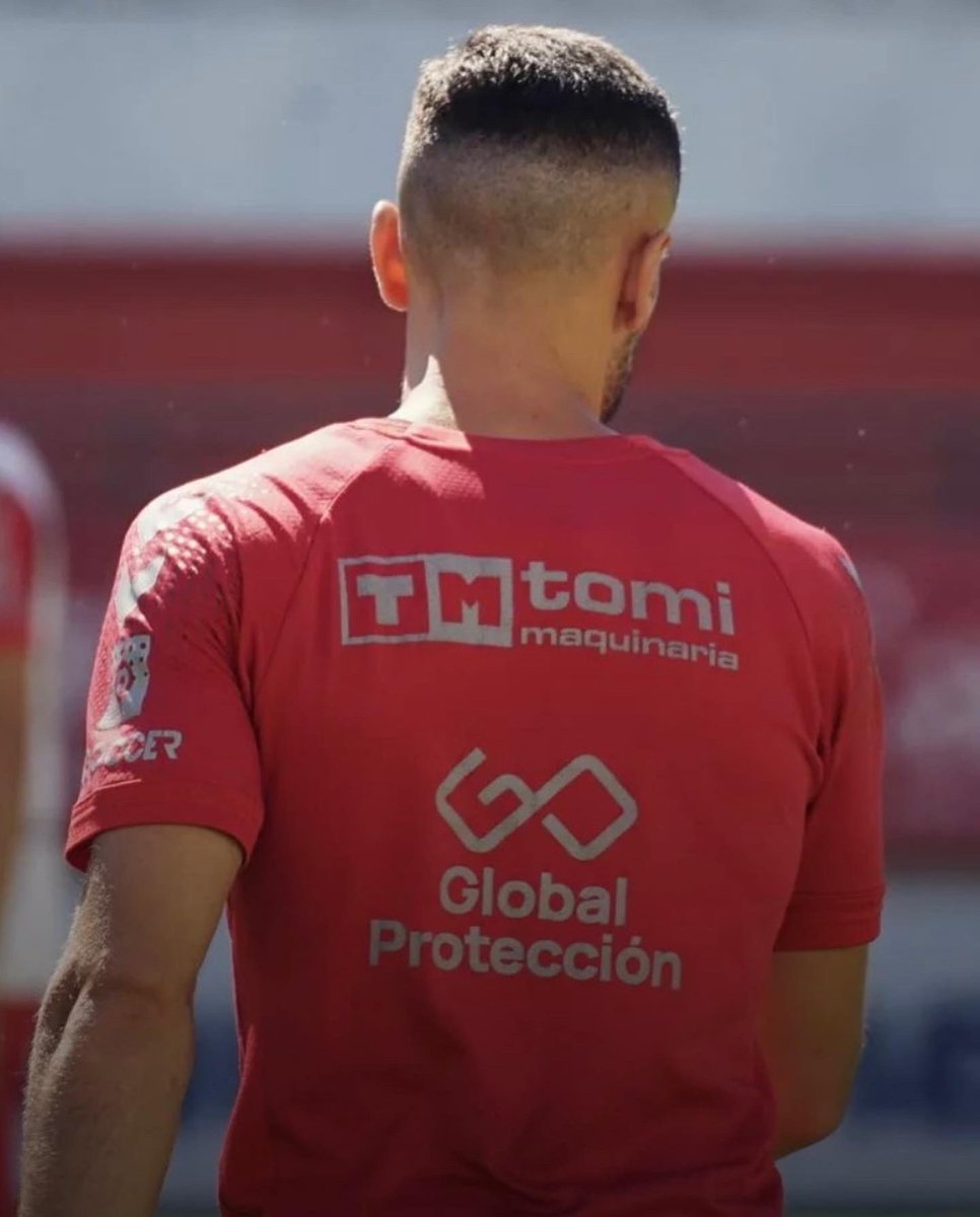 Globalprotecc's tweet photo. ¡GRACIAS @realmurciacf_oficial! 

GRACIAS por devolvernos la ilusión, por competir y luchar hasta el último momento. 

Comenzamos nuestro patrocinio oficial con el equipo en situación delicada, pero mantuvimos la fe y creímos en este club, cuando muy pocos lo hacían. https://t.co/5asVUQO5cM