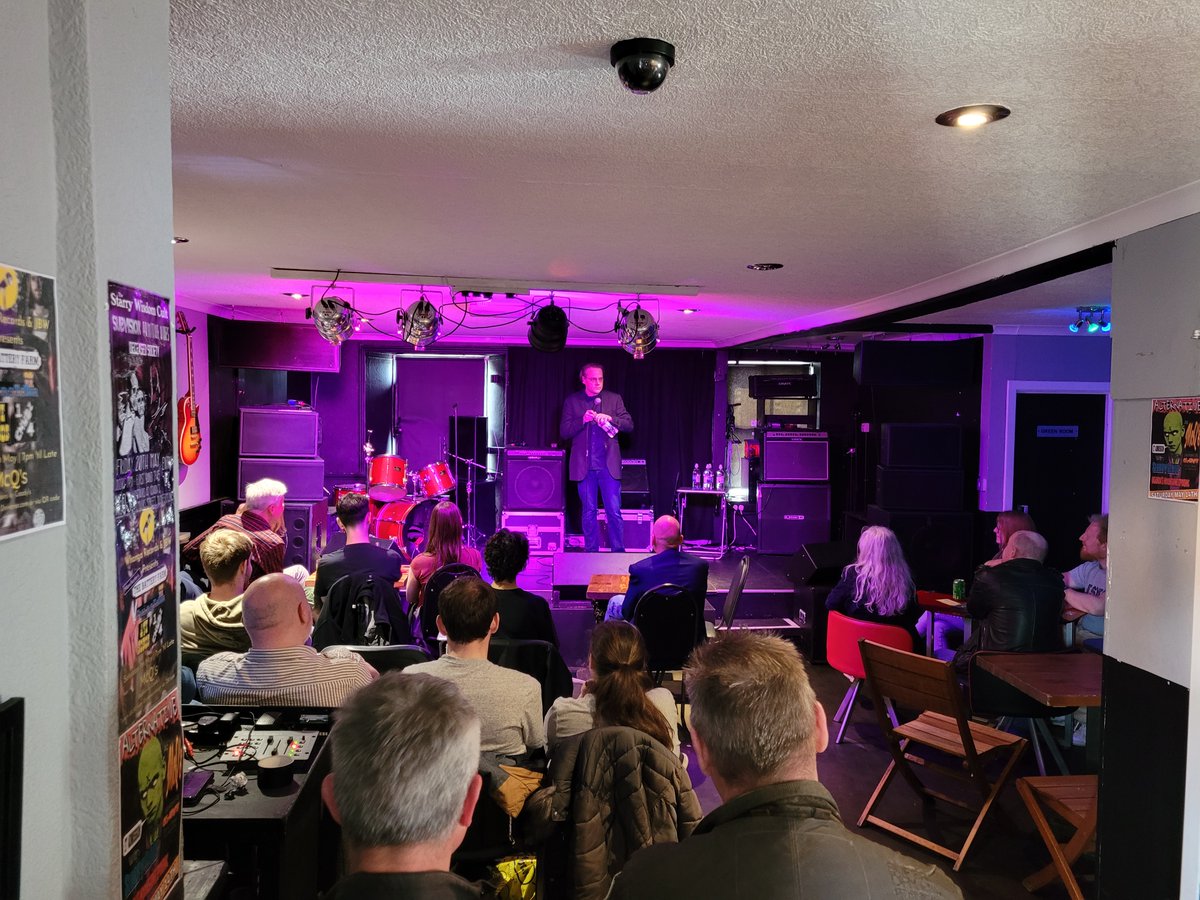 mirthofforth's tweet photo. Good work from @CBThorburn introducing @jayhmiles Craig Wilson, Stephen Caitling and @RossLeslieComic at Coady's in Dunfermline yesterday. We plan to return to the venue later in the year. https://t.co/MzdRCFwnW1