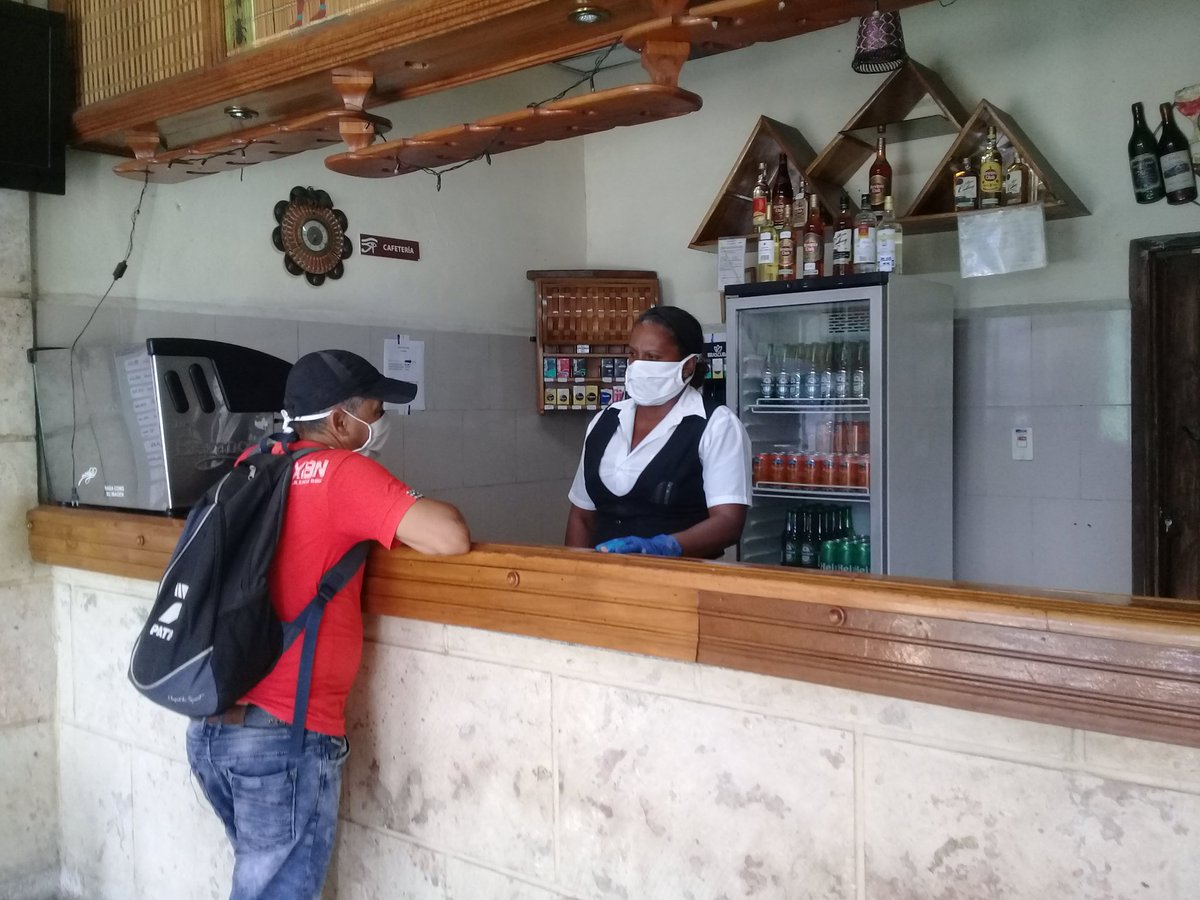 epagpinardelrio's tweet photo. UEB #ElFaraón en #PinardelRío los lunes y martes tiene su fiesta de la juventud en el centro nocturno.
También elaboran alimentos para la venta a la población.
Otra opción de pago es a través de #EnZona. https://t.co/iAnr0H3tPj