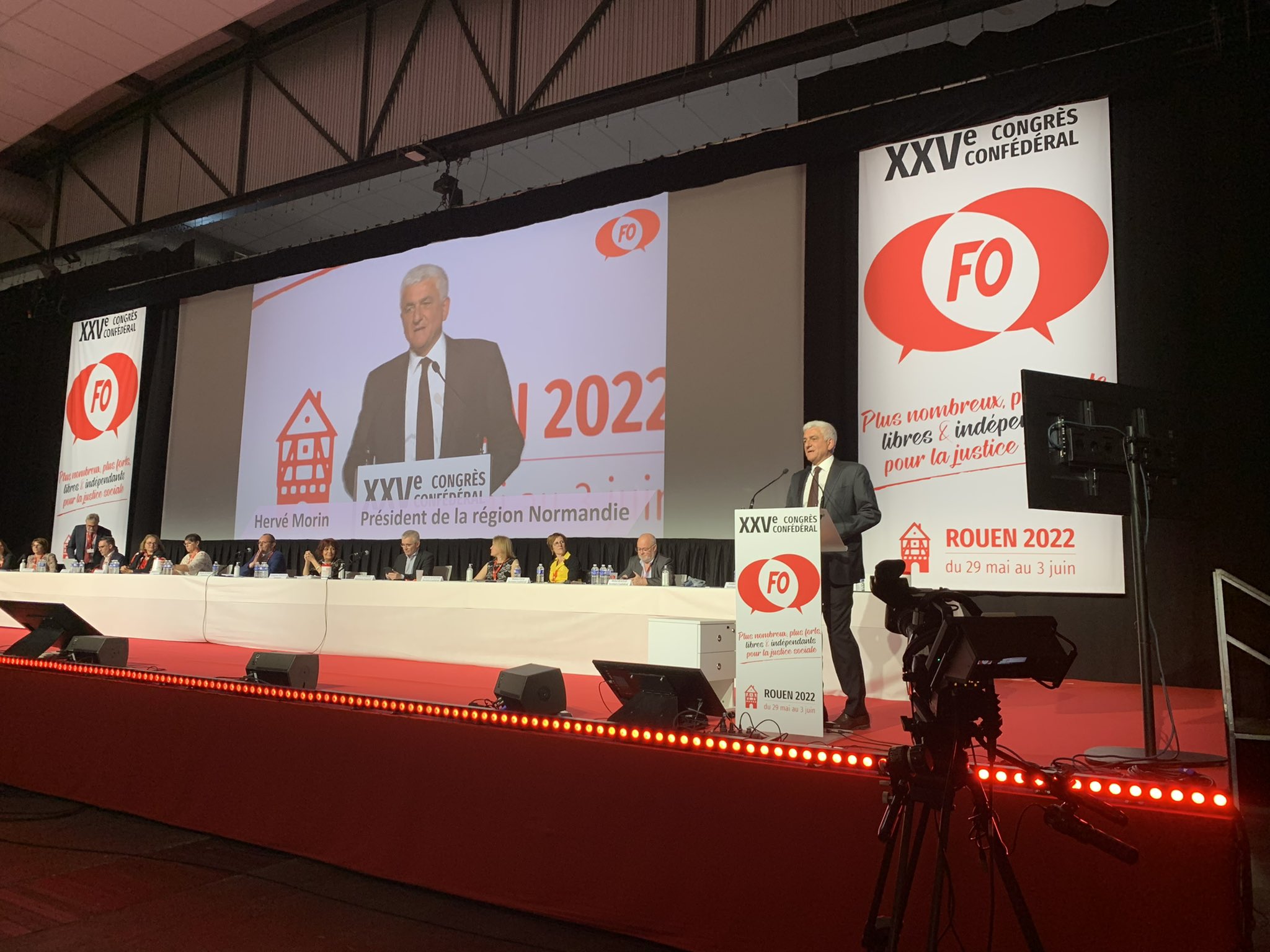 Hervé Morin on Twitter "J’ai demandé au congresFO à Rouen, où je suis intervenu ce matin, que