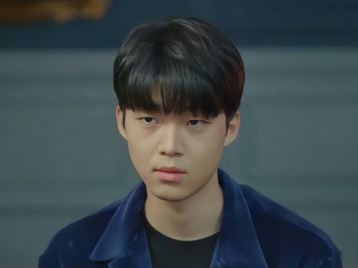 kangminius's tweet photo. I miss you 😔
#김강민 #KIMKANGMIN
#이근남 #반오십 #HalfFifty https://t.co/R8dmktdMTR