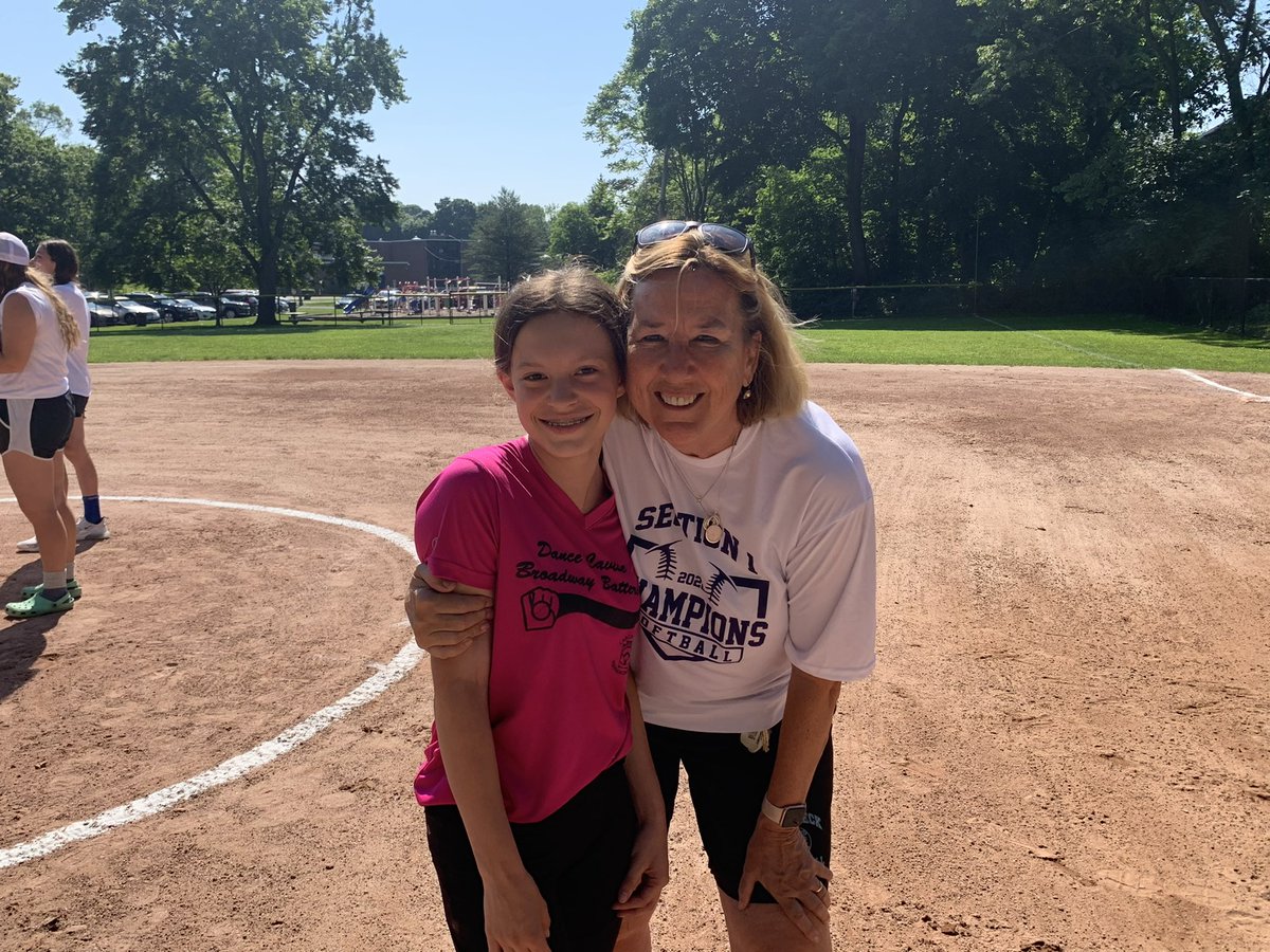 RyeNeck_Sball's tweet photo. More pics of Rye Neck Softball at LMLL All-Star Game this morning…
@RNHSathletics @RNHS_Principal https://t.co/LjTcDNVUNV