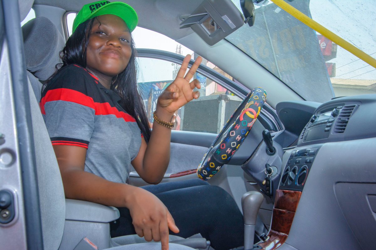 RealtorFaith2's tweet photo. Car Award Best Realtor of the year 2021 secured🥵🥵@Mega__living 
@Mega__living Na Odogwu Company😘😘talk and do https://t.co/sH1hXQhCh5