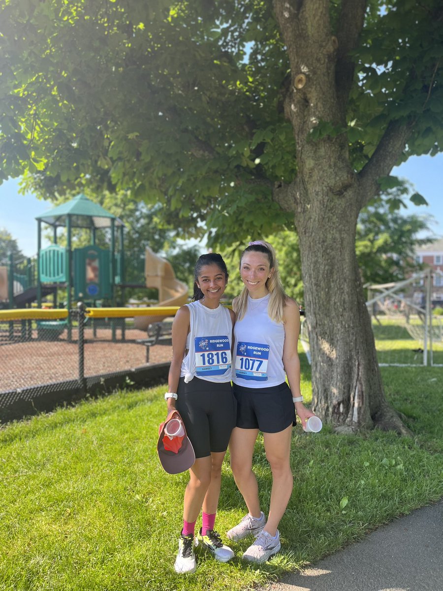 FurfaroMath's tweet photo. Memorial Day 10k with @missharrichand!🏃🏼‍♀️Thank you to all who sacrifice for us 🇺🇸💙 @WPSEisenhower https://t.co/julnljNgx1