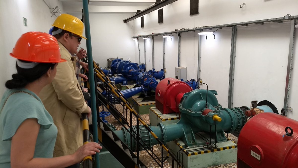 iurc_lac's tweet photo. Delegations from Debrecen, Hungary🇭🇺 and Hermosillo🇲🇽 visit the CIVAQUA project, which aims at improving Debrecen’s water supply, resilience, and Debrecen’s fight against climate change.
#EUForeingPolicy🇪🇺
@EU_FPI @StephanieHorel @UEenMexico @tmhackett @ImplanHMO @iurc_lac https://t.co/qtSbA8QVaG