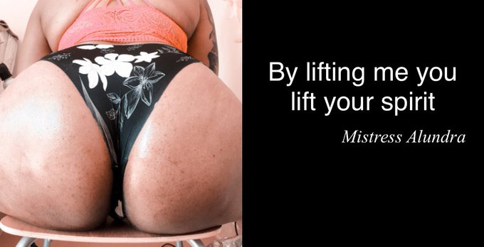 I already know what you want ❤️#mistressalundra #assworship https://t.co/RDlqh4JyvU<a href="/tag/mistressalundra"class="tags">#mistressalundra</a><a href="/tag/assworship"class="tags"><span>#assworship</span></a>