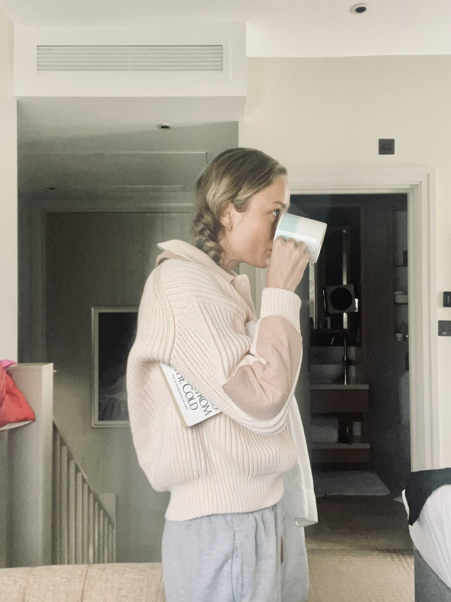 Brie Larson tweet media